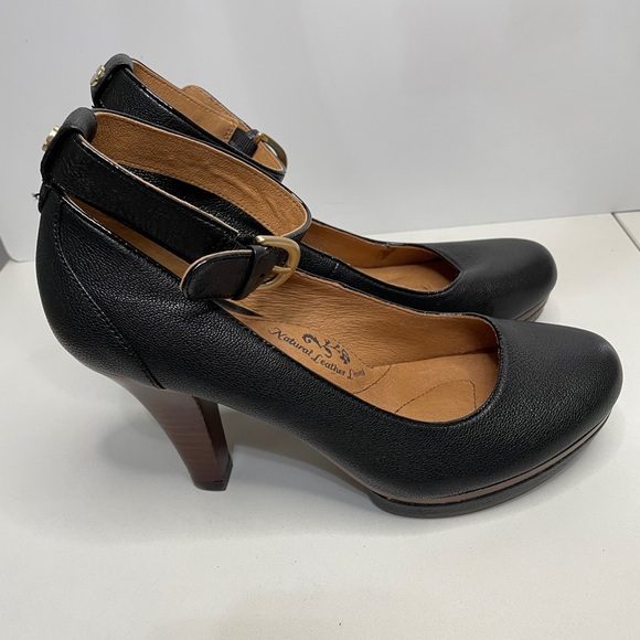 Sofft brand “Manhattan” in black leather size 7.5 women’s NWOB - Picture 2 of 12